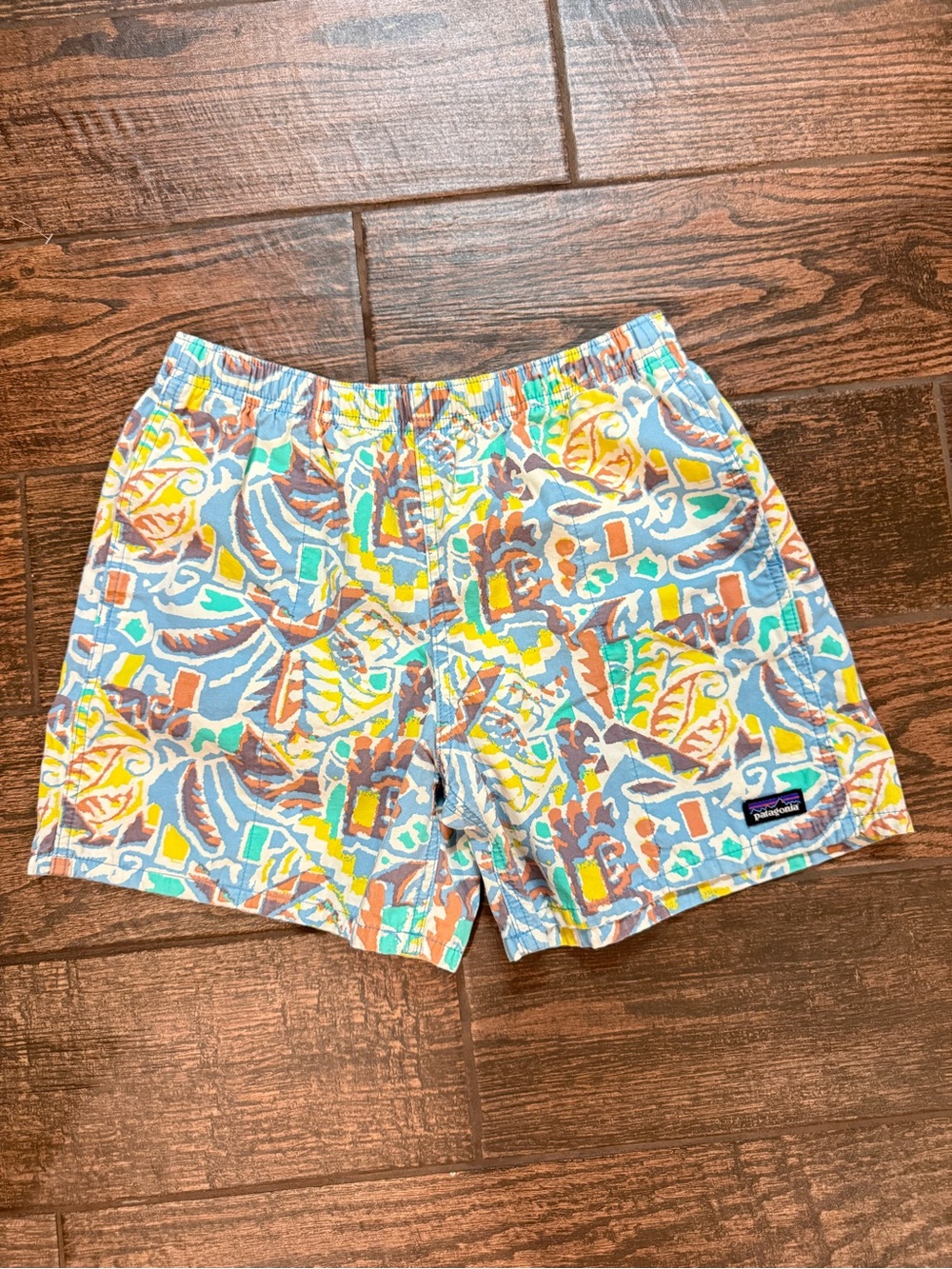 Patagonia Kids Funhoggers Shorts XL (14) Lago Blue Geometric Cotton